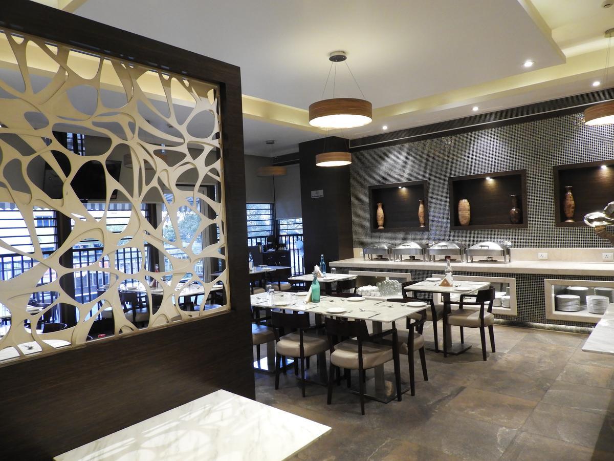 Urban Hermitage Nagpur Exterior photo