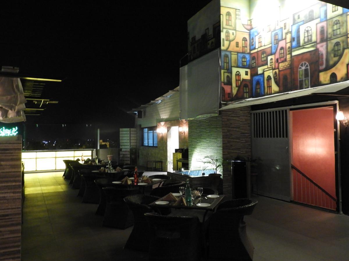 Urban Hermitage Nagpur Exterior photo